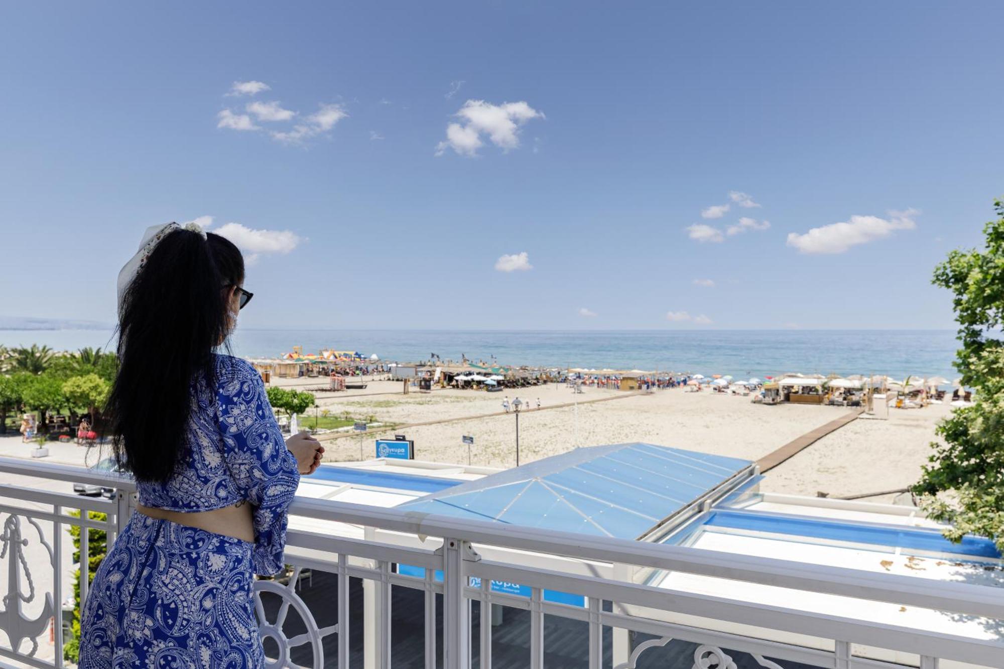 Agyra Seaview Hotel By Panel Hospitality Neoi Poroi Exteriör bild