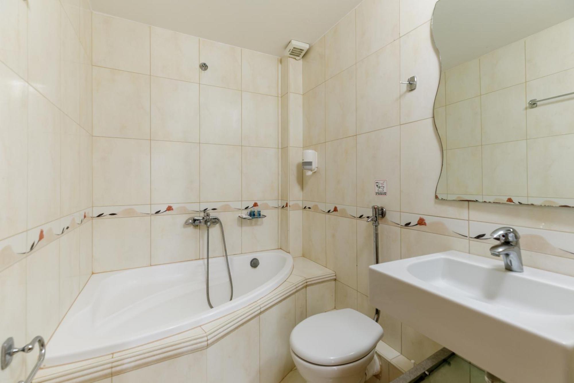 Agyra Seaview Hotel By Panel Hospitality Neoi Poroi Rum bild